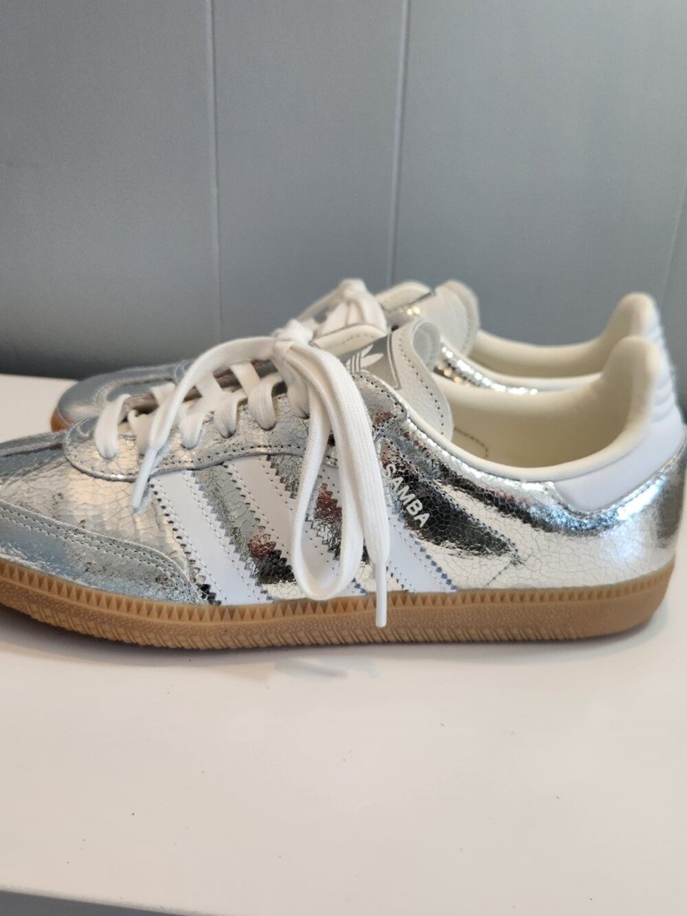 Adidas Samba silver metallic tennis athletic shoes - Picture 3 of 11